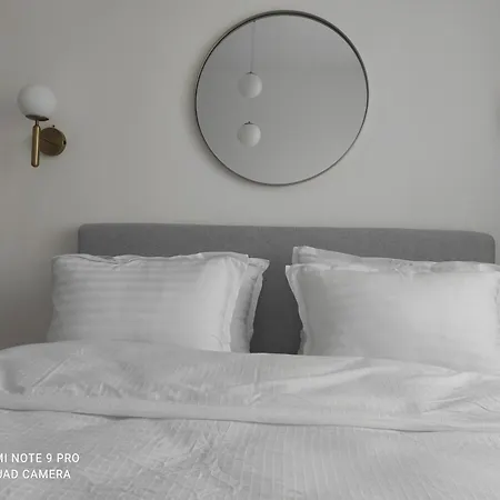 Lullaby 2, Moderan Stan Sa Spavacom Sobom I Privatnom Garazom * Bijeljina