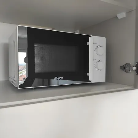 Lullaby 2, Moderan Stan Sa Spavacom Sobom I Privatnom Garazom * Bijeljina