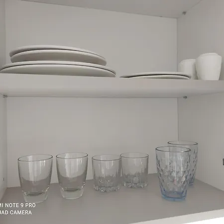 Lullaby 2, Moderan Stan Sa Spavacom Sobom I Privatnom Garazom Apartman *