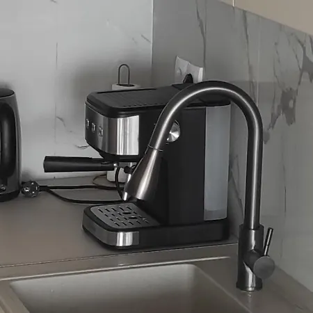 Lullaby 2, Moderan Stan Sa Spavacom Sobom I Privatnom Garazom Apartman *